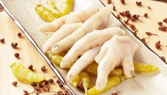 產(chǎn)品單一、股東繁雜、食安隱患，“鳳爪第一股”能順利IPO嗎？
