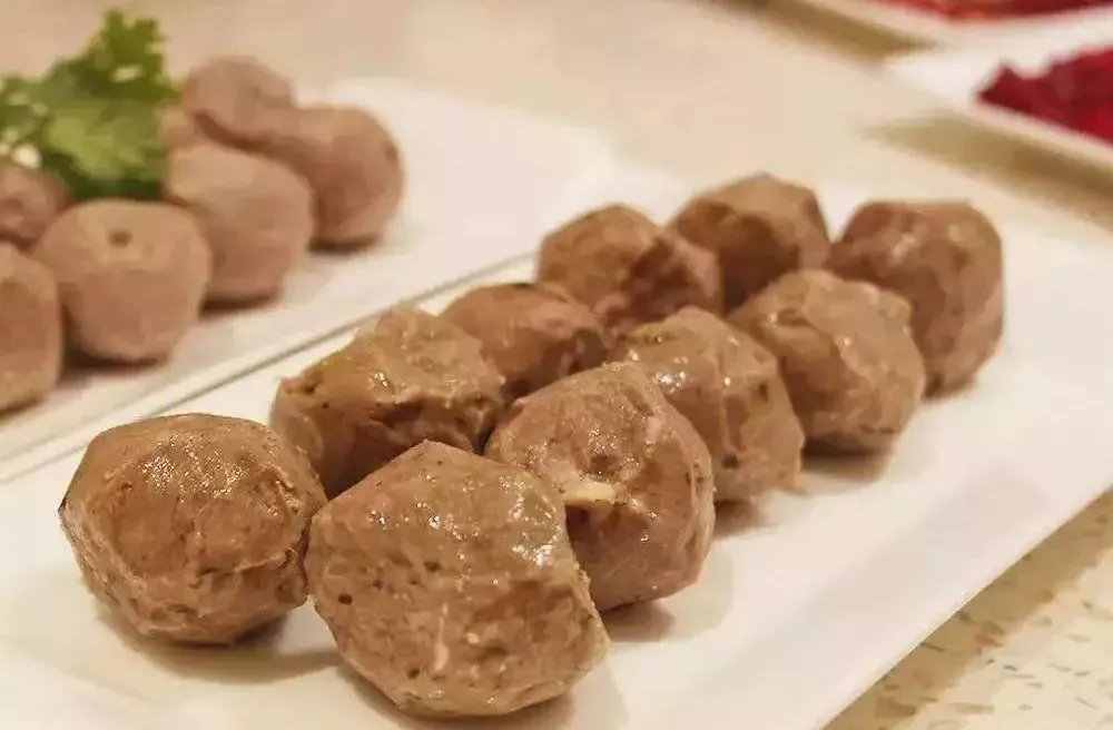 都是牛肉做的，這些做牛肉丸的偏說：我們不一樣！